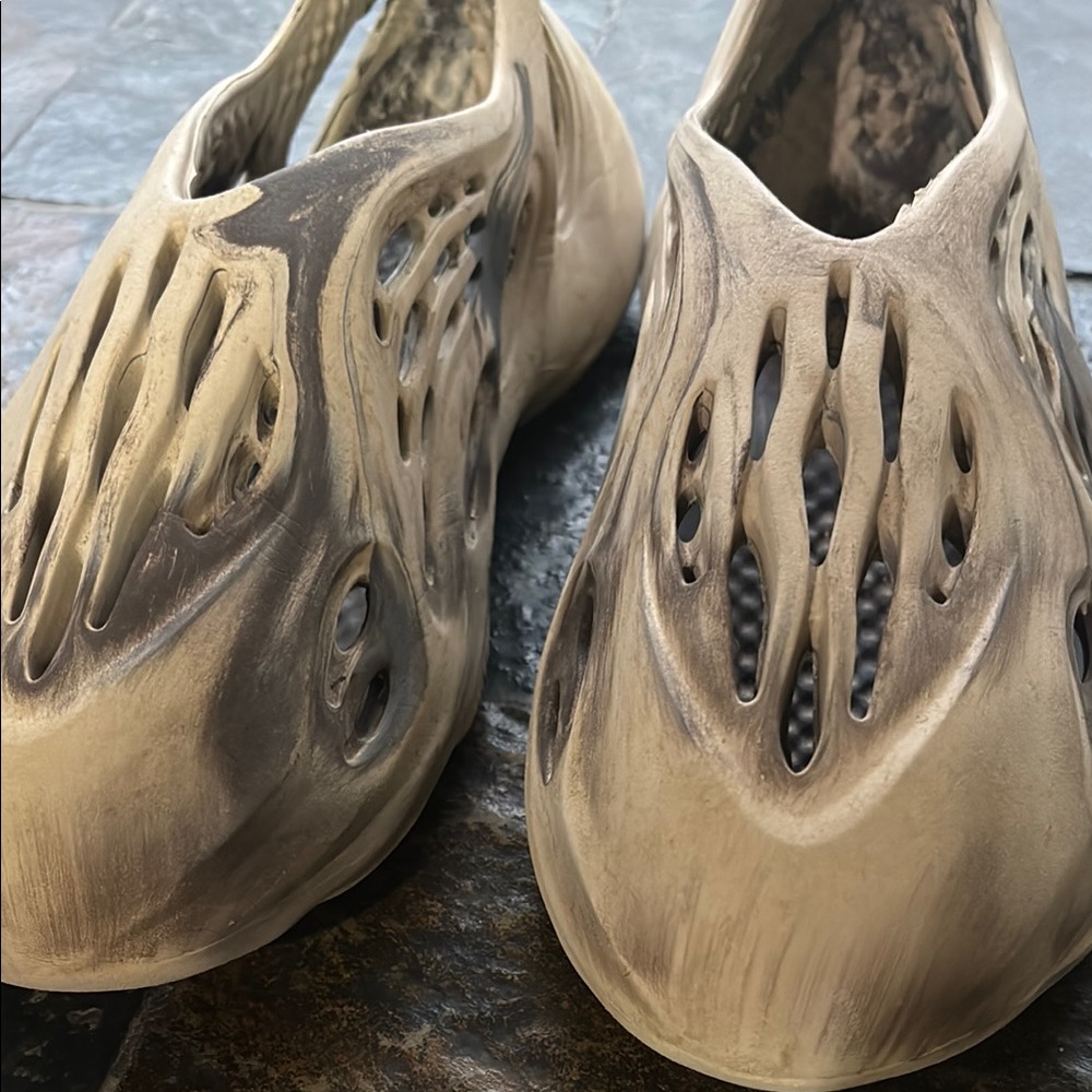 Adidas Foam Runners✅ Size 10❗️